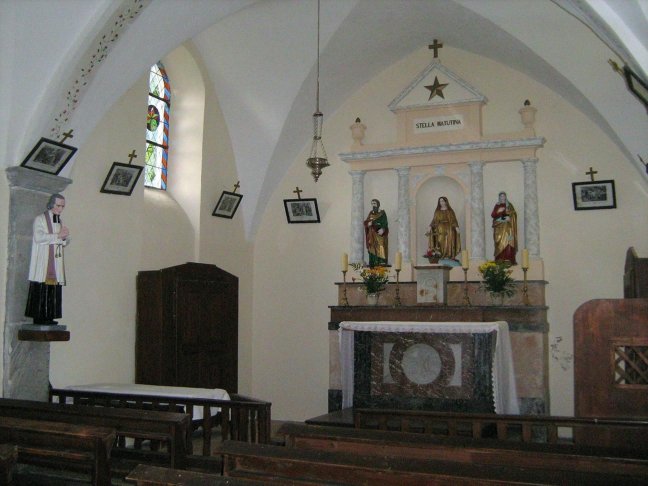 Int&eacute;rieur de la chapelle